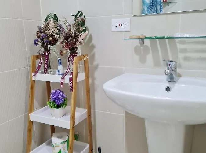 Stylish New Unit W/ Balcony At Fern Residences 마닐라